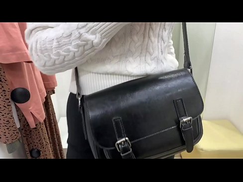 ❤️ Masturbarea în public a tinerei târfe FeralBerry cu un dildo în cabina de probă ☑ at us ro.tube-sexer.ru ❌